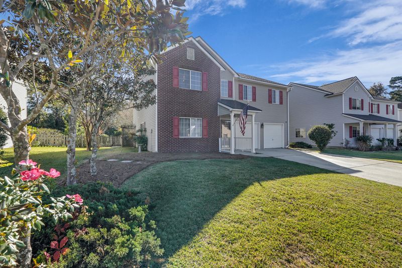20 Creek Bend Dr, Summerville, SC 29485