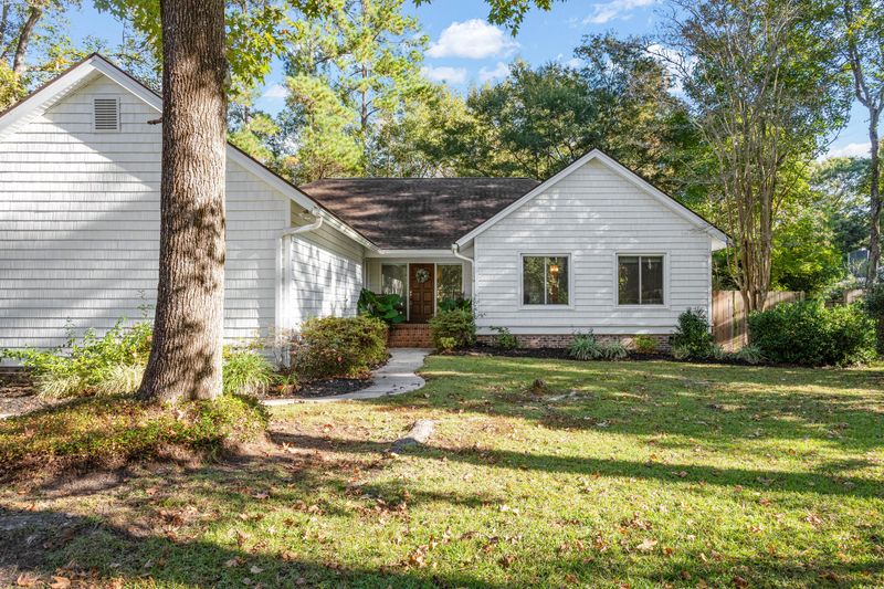 1159 Shilling Pl, Mount Pleasant, SC 29464