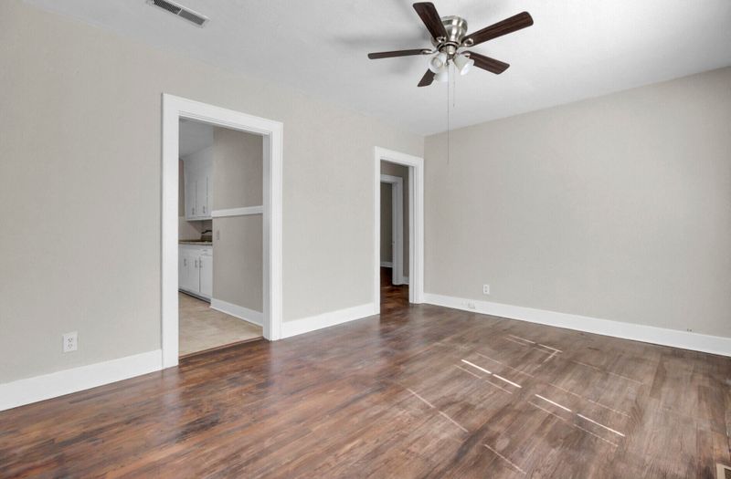 2653 Ferrara Dr, North Charleston, SC 29405