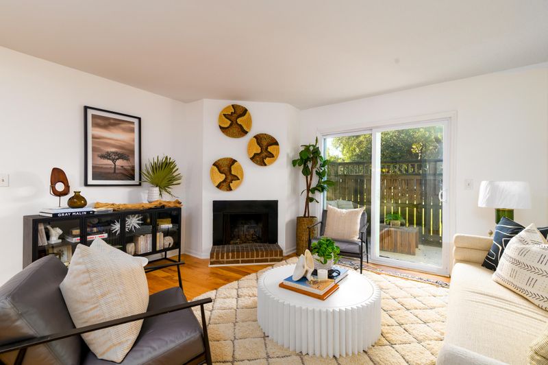 1402 Camp Rd #10-D, Charleston, SC 29412