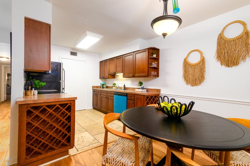 1402 Camp Rd #10-D, Charleston, SC 29412