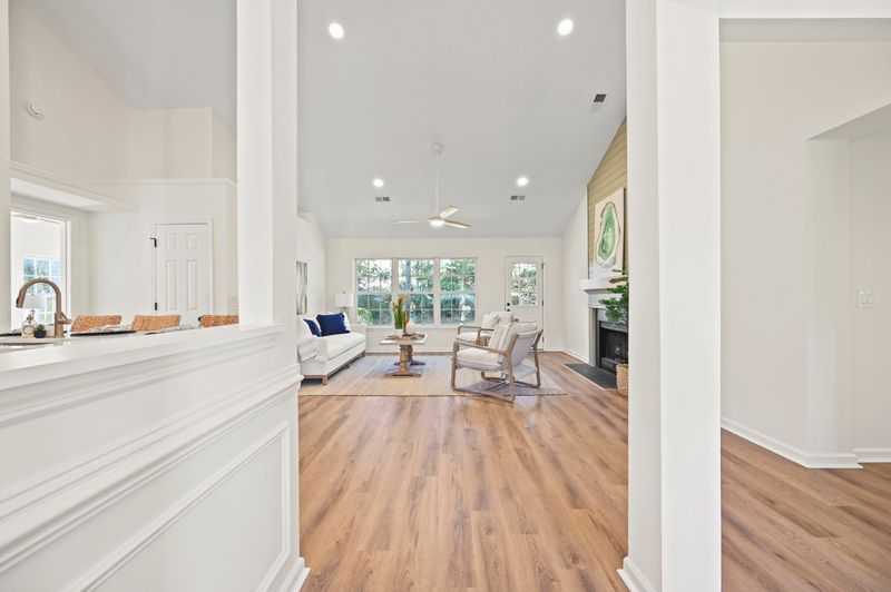 303 Ashford Cir, Summerville, SC 29485