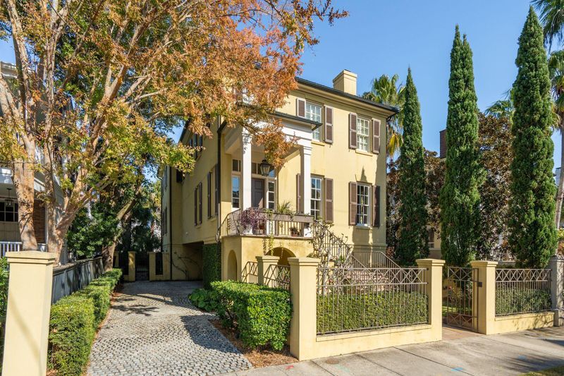 124 S Battery St, Charleston, SC 29401