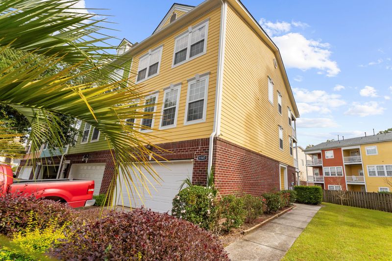 9307 Sweetbay Ct, Ladson, SC 29456