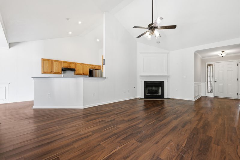 1452 Harbor Mist Ct, Charleston, SC 29492