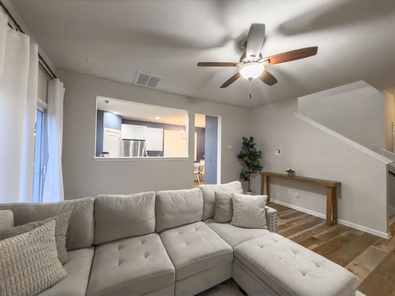 9607 Roseberry St, Ladson, SC 29456