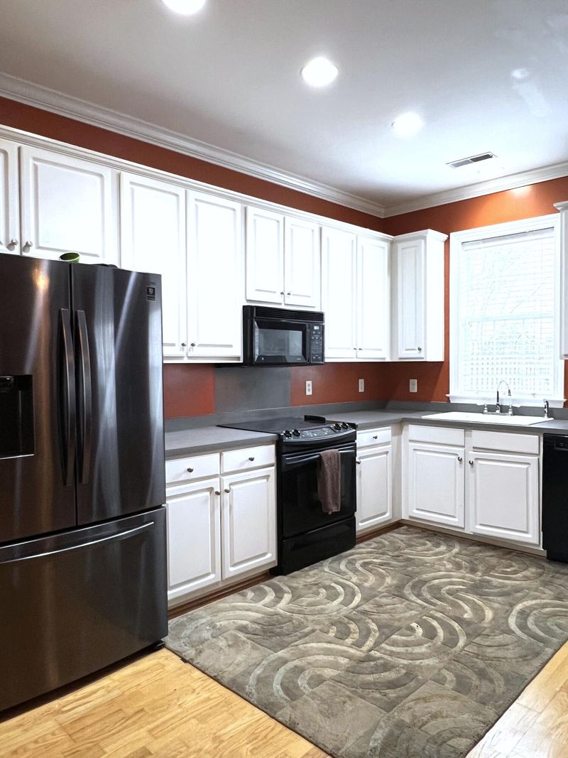 737 Natchez Cir, Mount Pleasant, SC 29464