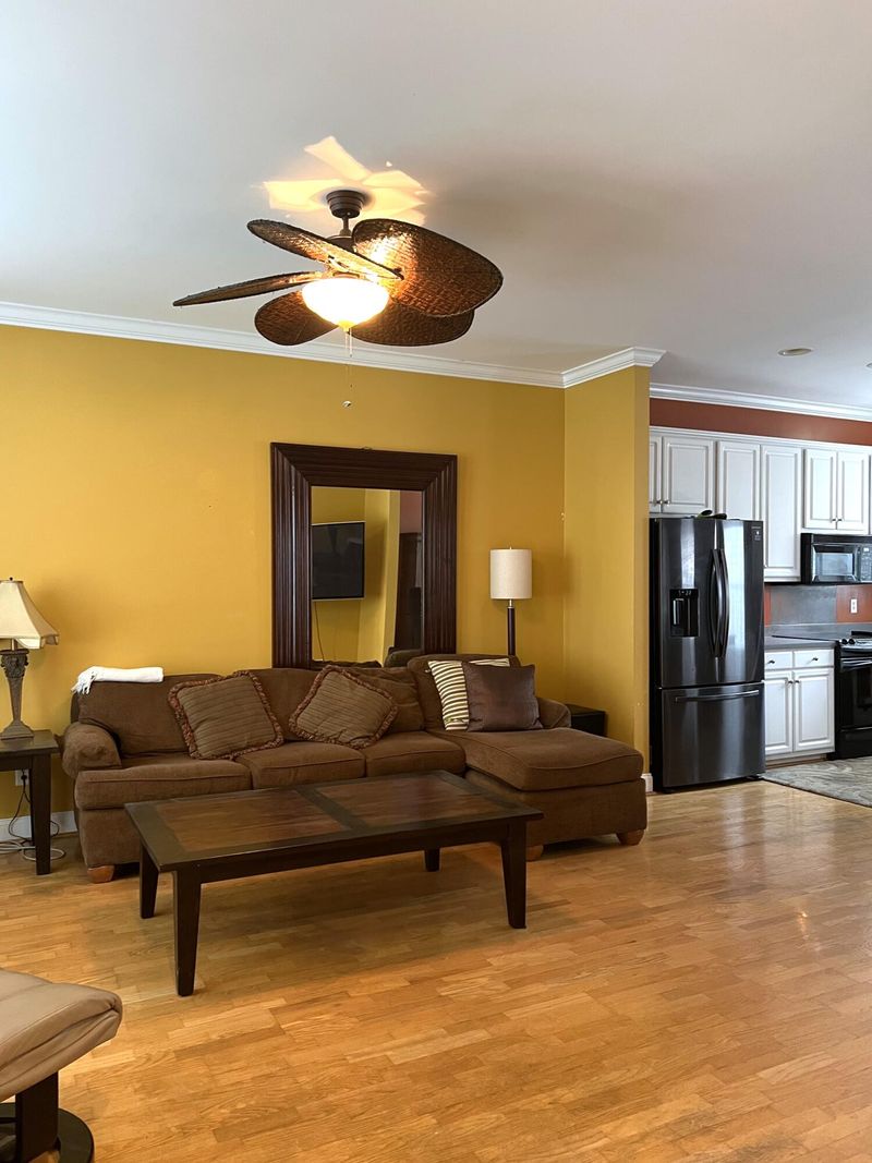 737 Natchez Cir, Mount Pleasant, SC 29464