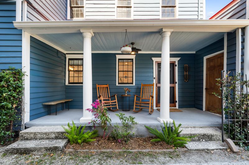 275 Coming St, Charleston, SC 29403