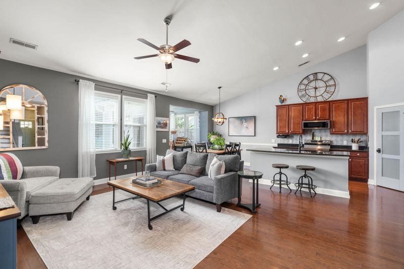 3169 Conservancy Ln, Charleston, SC 29414