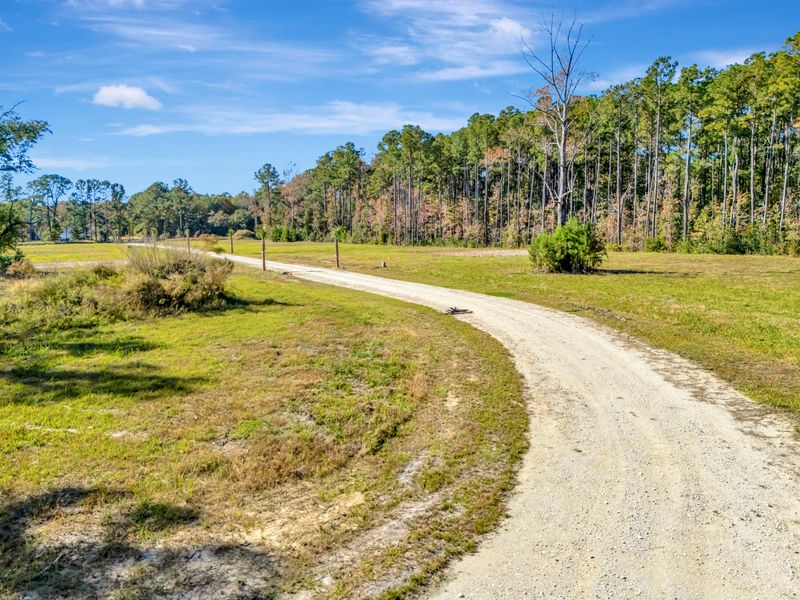 3027 Doar Creek Trl, Awendaw, SC 29429