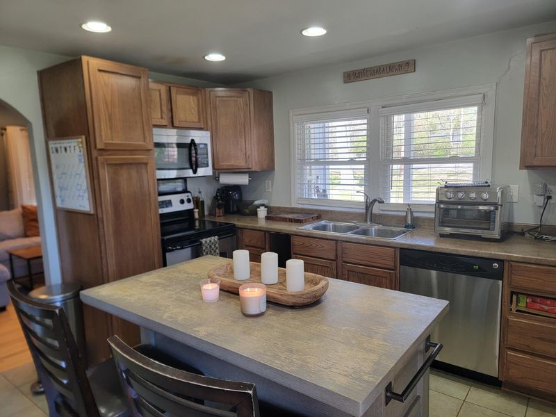 3921 Ladson Rd, Ladson, SC 29456