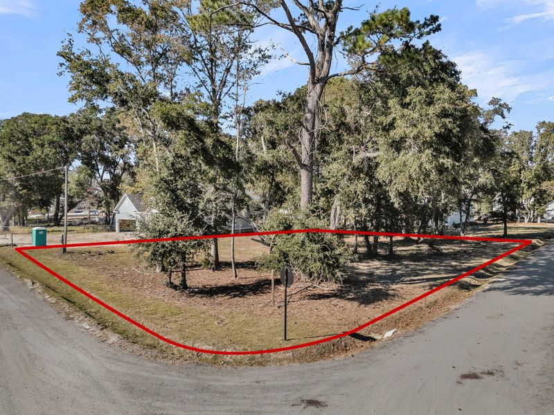 2016 Sea Water Dr, Charleston, SC 29412