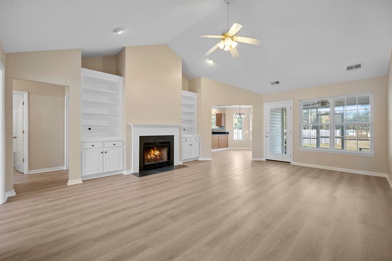 310 Meryton Ct, Summerville, SC 29486