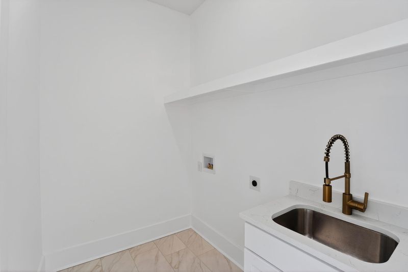 105 Kenneth Ln, Summerville, SC 29486