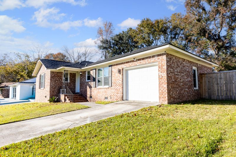 223 Trinity Pl, Ladson, SC 29456