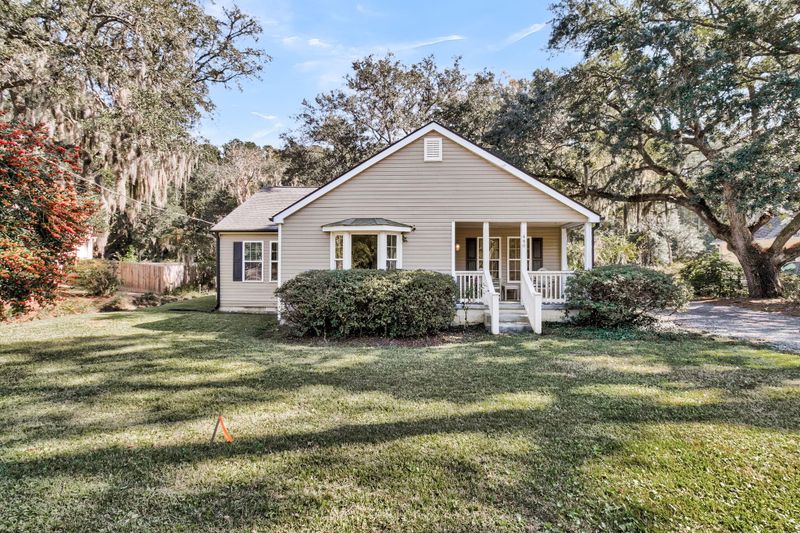 440 Woodland Shores Rd, Charleston, SC 29412