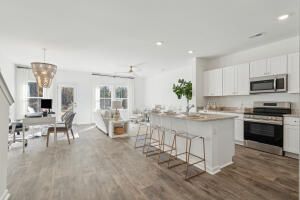 7903 Triggerfish Way, North Charleston, SC 29420