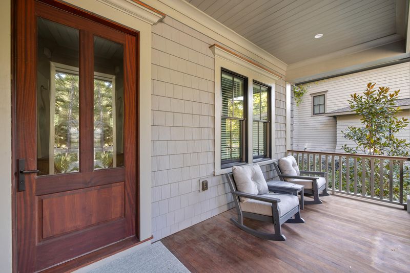 565 Oyster Rake Dr, Kiawah Island, SC 29455