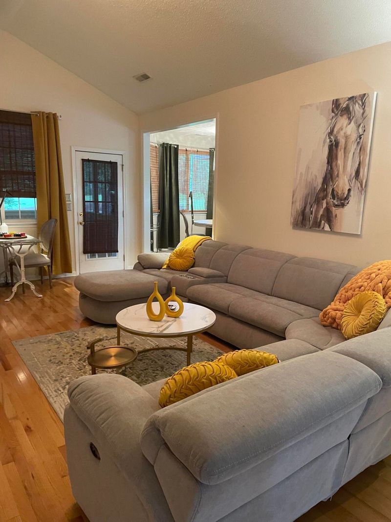 112 Amanda Cir, Goose Creek, SC 29445