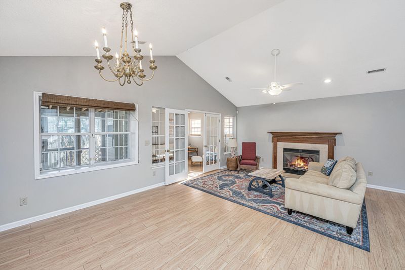 177 Briarwood Dr, Charleston, SC 29414