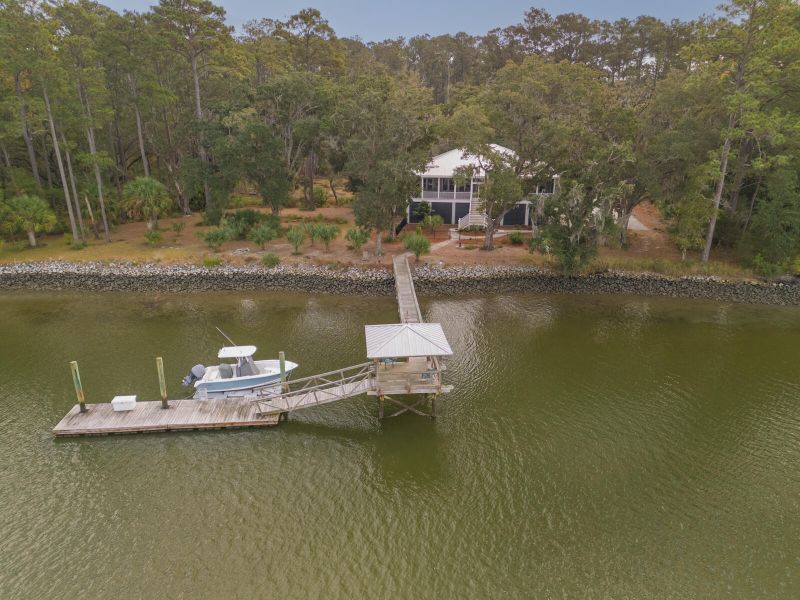 8606 Glascow Island Ln, Edisto Island, SC 29438