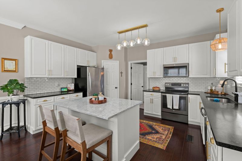 1365 Black River Rd, Mount Pleasant, SC 29466