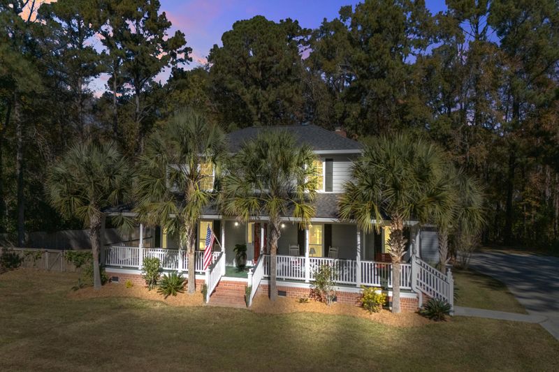 302 Huntington Rd, Summerville, SC 29483