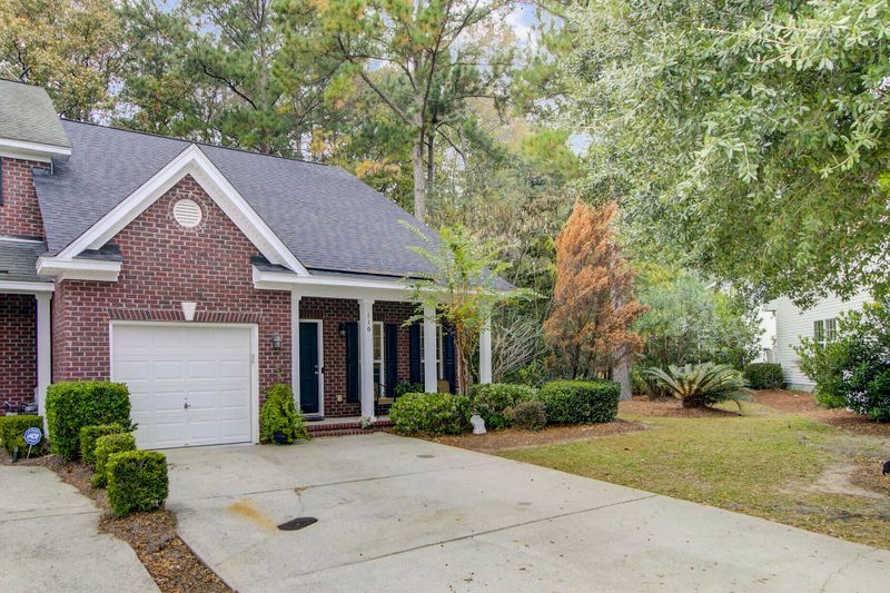 110 Venezia Ct, Ladson, SC 29456