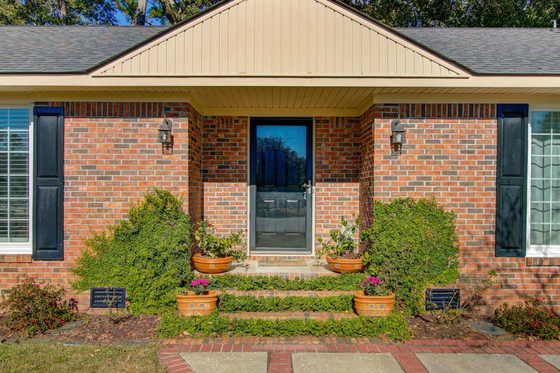 104 Chalcott Pl, Summerville, SC 29485