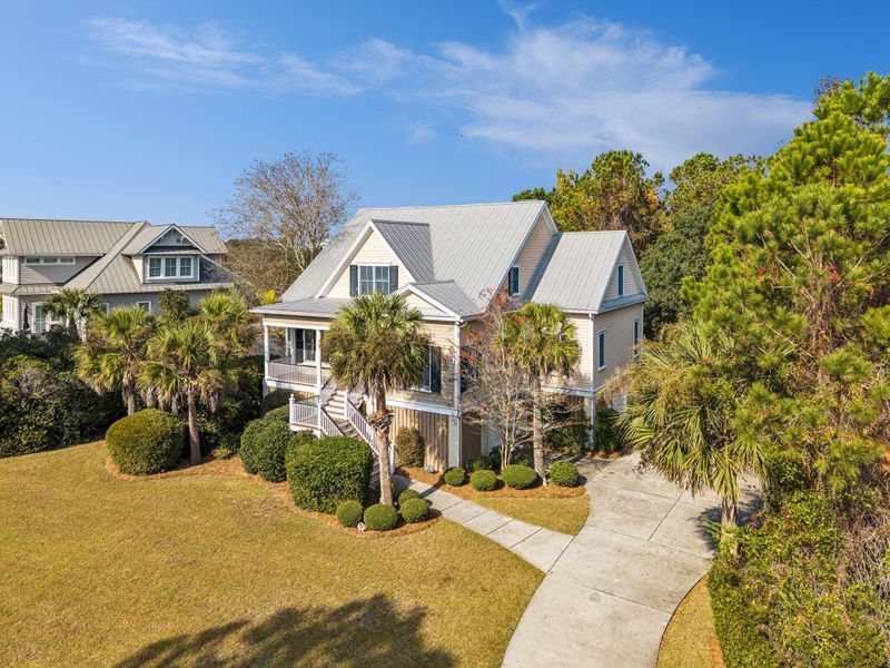 2413 Majestic Roses Ct, Mount Pleasant, SC 29464