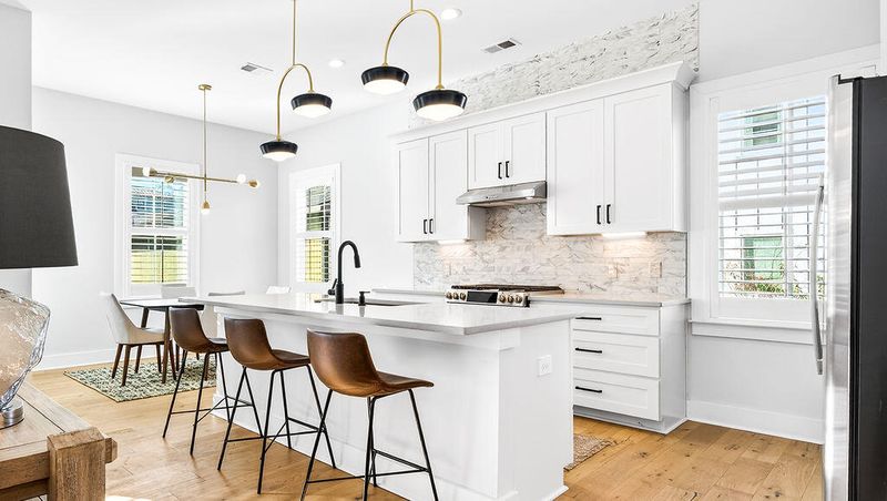 52 Aiken St #B, Charleston, SC 29403