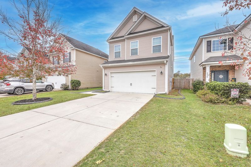 232 Swamp Creek Ln, Moncks Corner, SC 29461