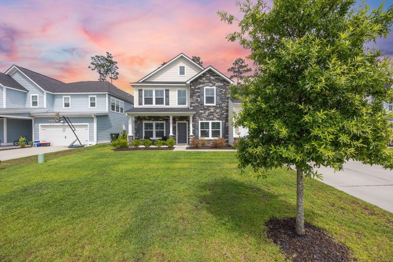 223 Granton Edge Ln, Summerville, SC 29486