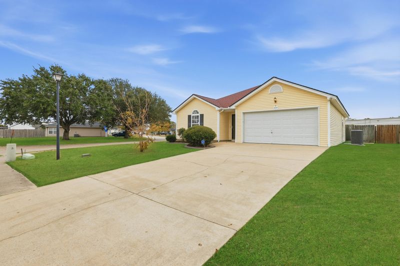 4089 Napoleon Dr, North Charleston, SC 29418