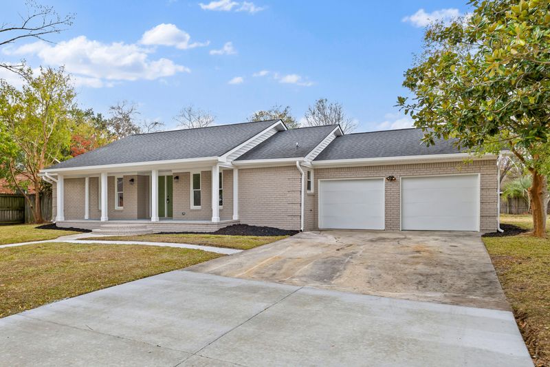 100 Brevard Ct, Summerville, SC 29486