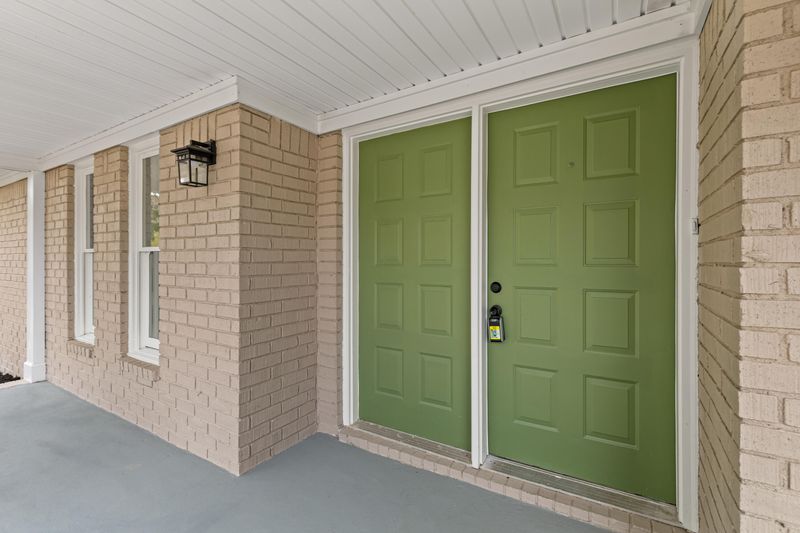 100 Brevard Ct, Summerville, SC 29486