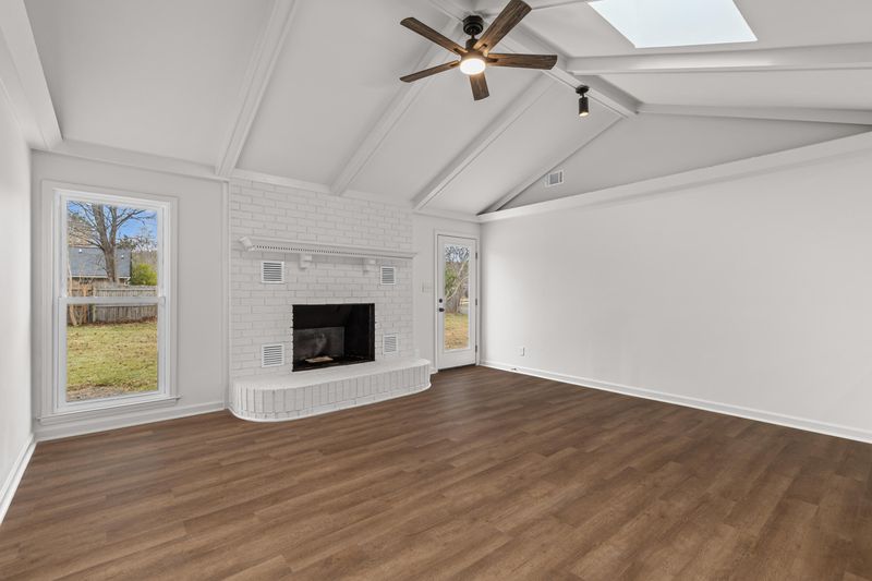 100 Brevard Ct, Summerville, SC 29486