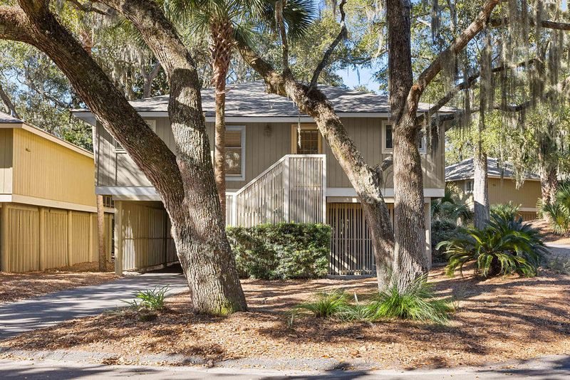 1112 Summerwind Ln, Johns Island, SC 29455