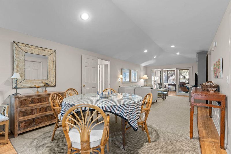 1112 Summerwind Ln, Johns Island, SC 29455