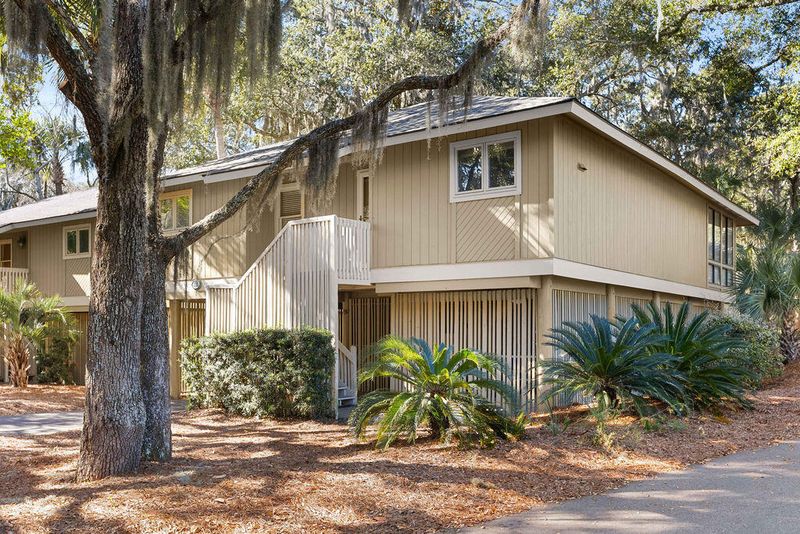 1112 Summerwind Ln, Johns Island, SC 29455