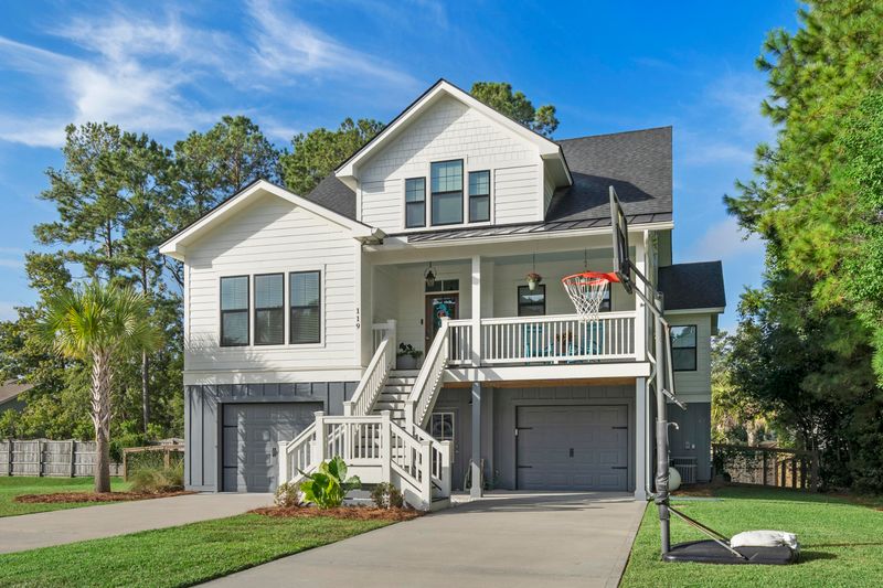 119 Wando Reach Rd, Charleston, SC 29492