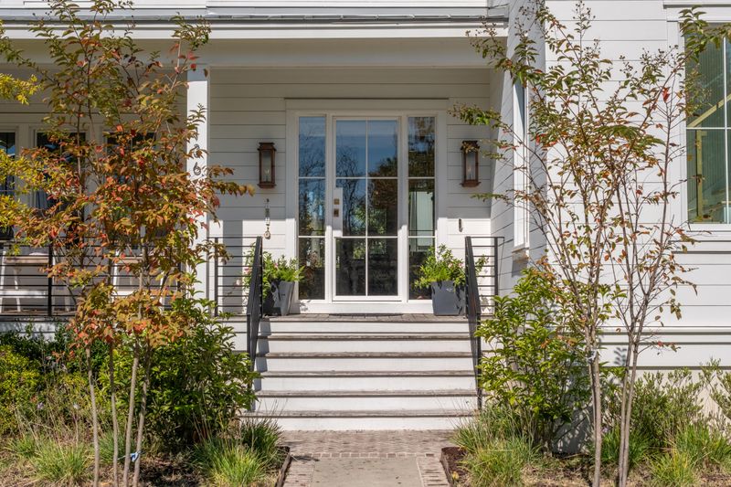 136 Iron Bottom Ln, Charleston, SC 29492