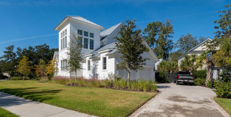 136 Iron Bottom Ln, Charleston, SC 29492