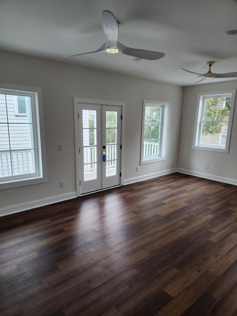 7 Iron Frg Al, Charleston, SC 29403