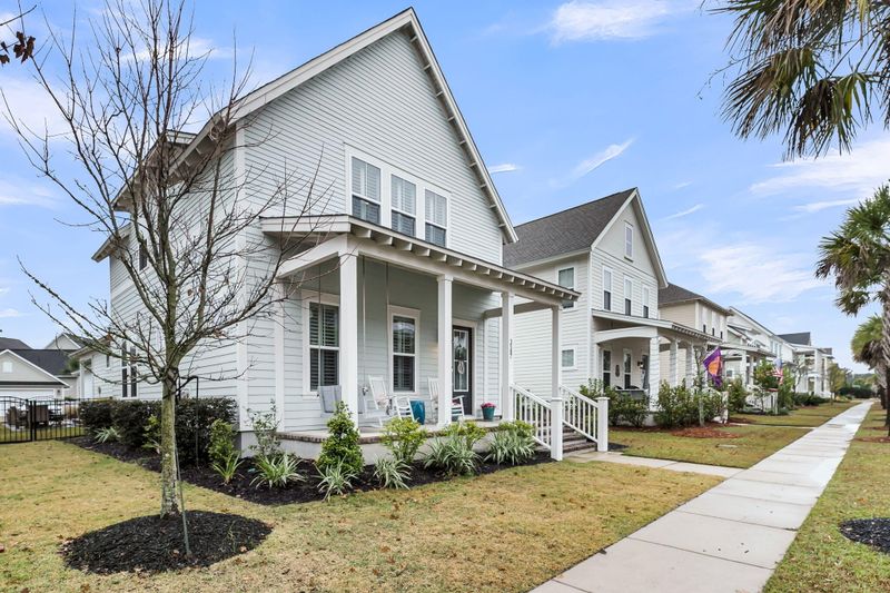 3587 Backshore Dr, Mount Pleasant, SC 29466