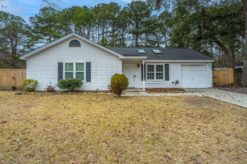 2135 Pinehurst Ave, Charleston, SC 29414