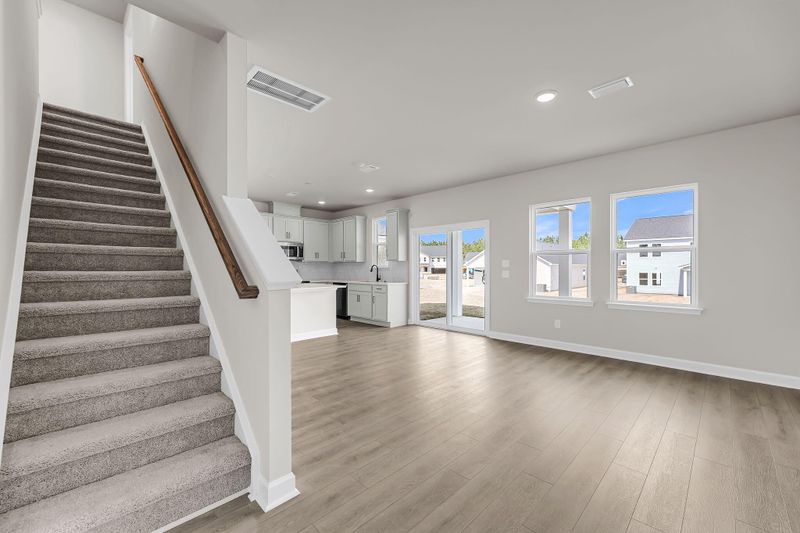 4019 Lemon Grass Ln, Ravenel, SC 29470
