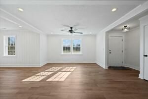 1409 Main St, Bonneau, SC 29431