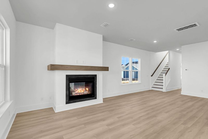 741 Blueway Ave, Summerville, SC 29486